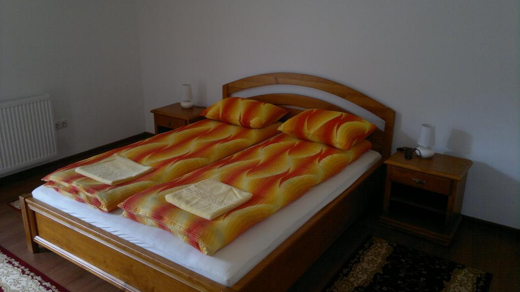 Imola Vendeghaz Hotel Sovata Luaran gambar